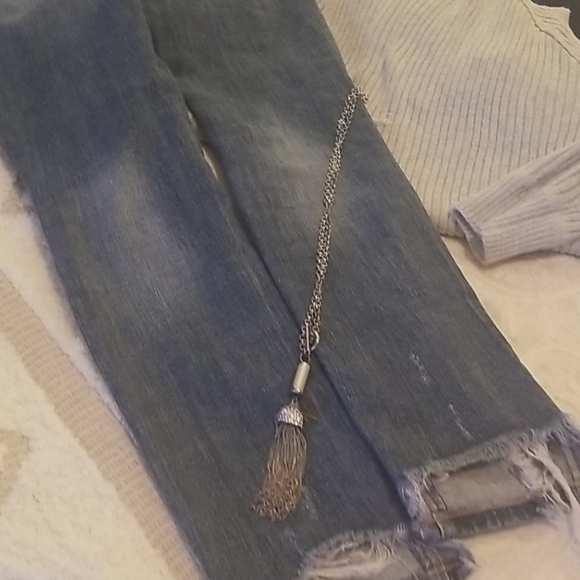 Jean's sneak peek - Picture 3 of 4